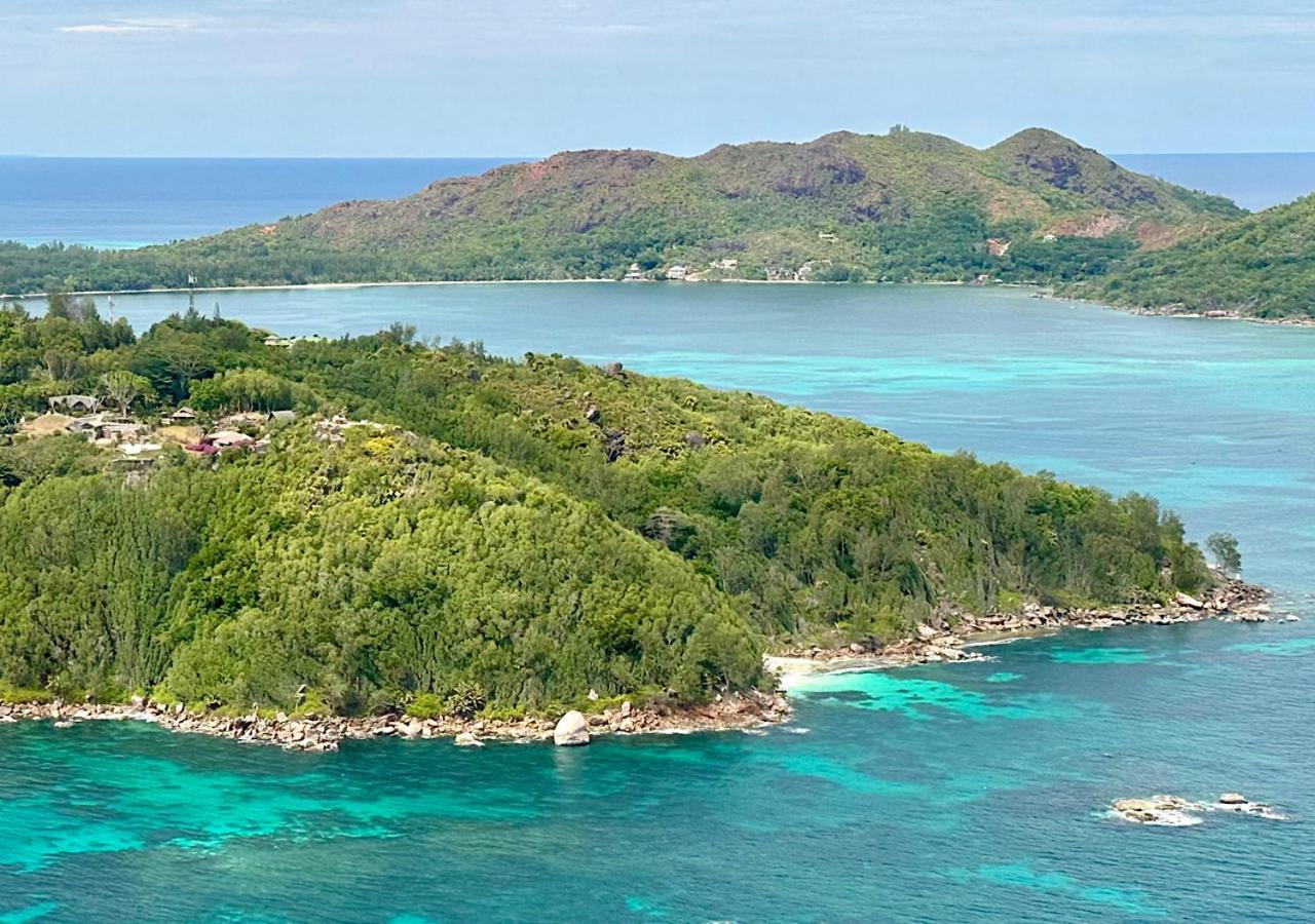 Chateau De Feuilles & Spa - Praslin Island Baie Sainte Anne Exterior photo