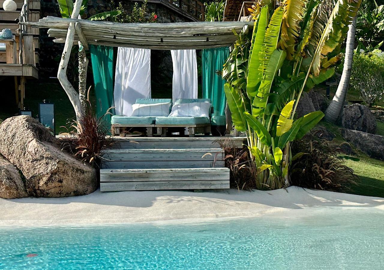 Chateau De Feuilles & Spa - Praslin Island Baie Sainte Anne Exterior photo